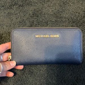 MK wallet